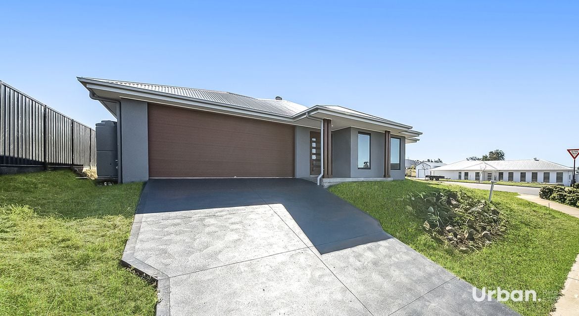 Lochinvar 14 Dairyman Drive