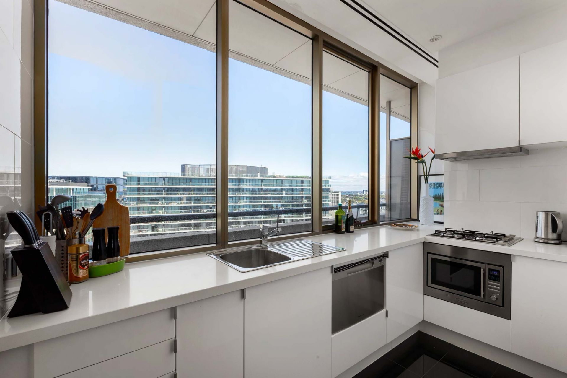 137/1 Albert Road, Melbourne, Melbourne - Thumbnail 4