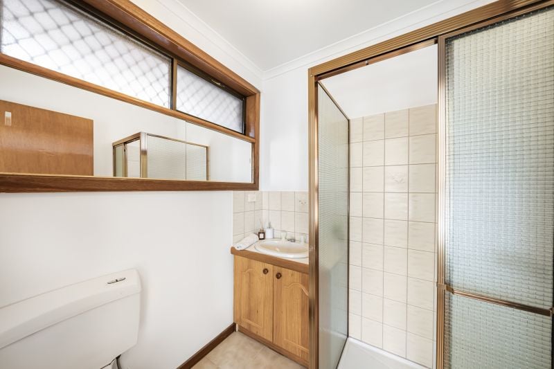 136 Garden Grove Drive, Mill Park