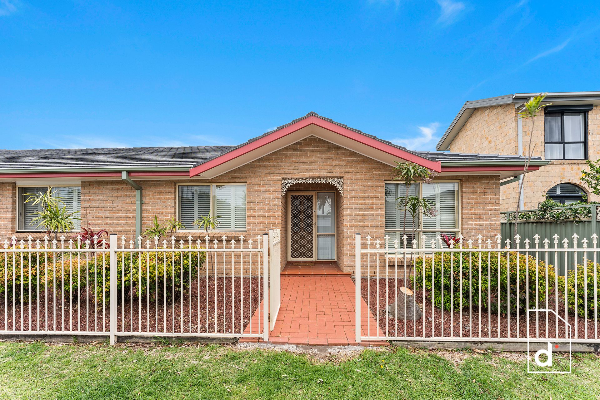 2/208-210 Lawrence Hargrave, Thirroul NSW