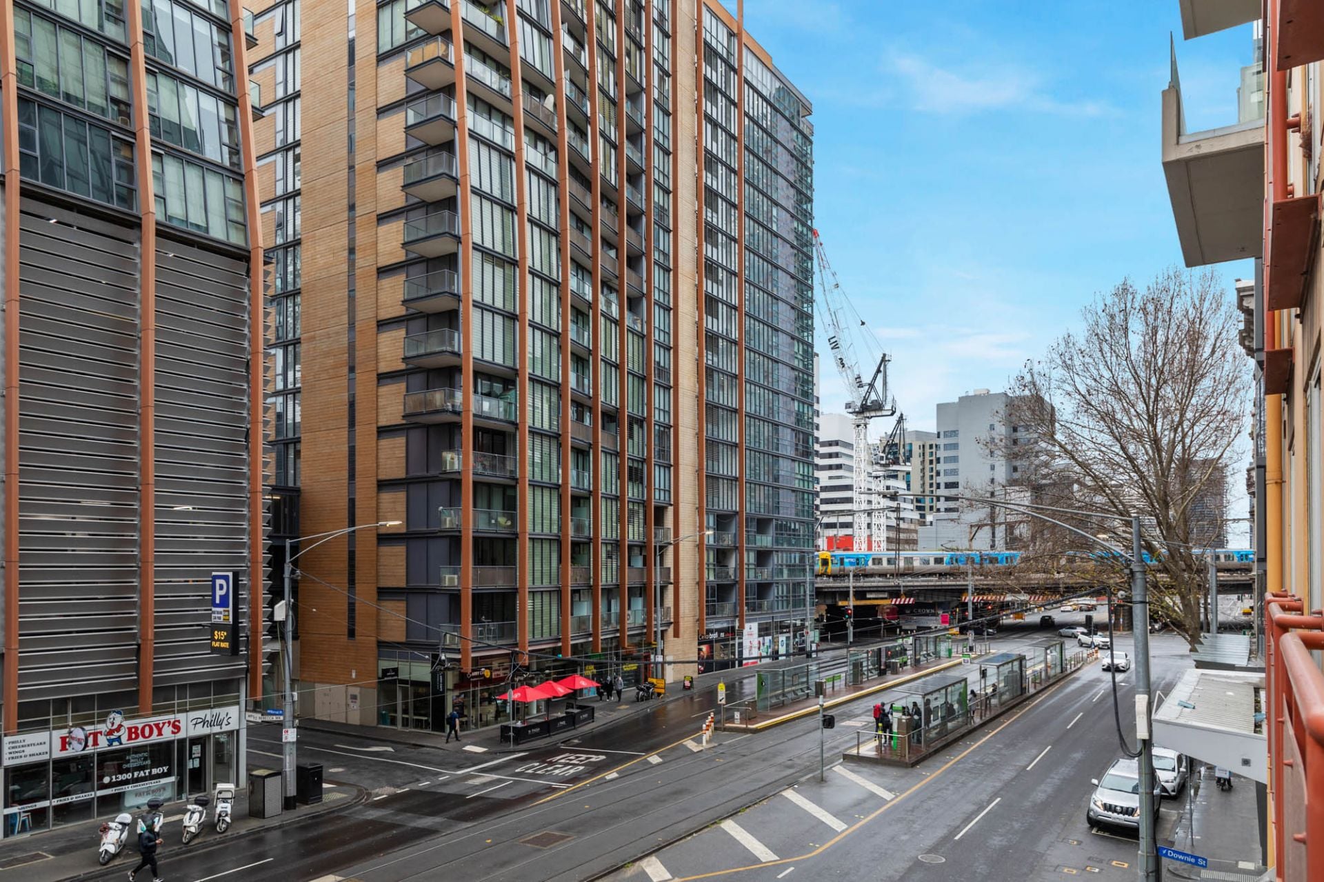 34/546 Flinders Street, Melbourne - Thumbnail 2