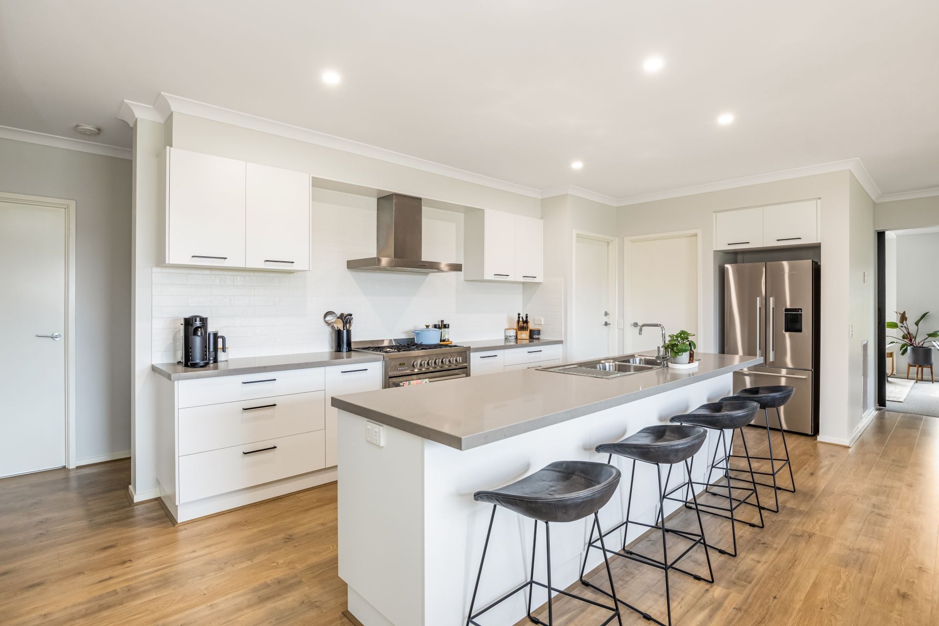 16 Park Village Terrace Strathfieldsaye VIC, Strathfieldsaye - Thumbnail 3
