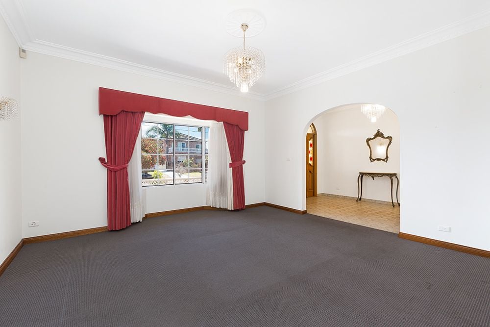 14 Burlington Street MONTEREY 2217