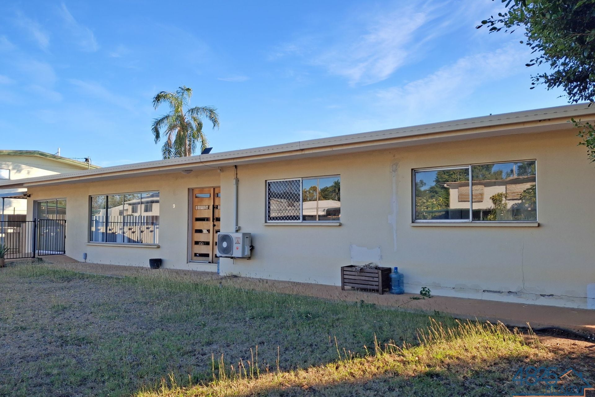 9 Elliott Avenue Mount Isa QLD, Mount Isa - Thumbnail 3
