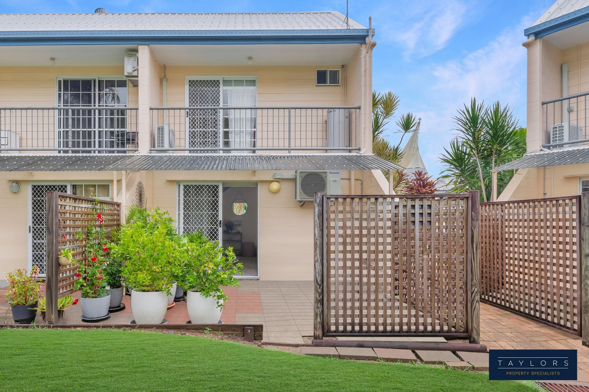 23/11 Island Drive Cannonvale QLD, Cannonvale - Thumbnail 2