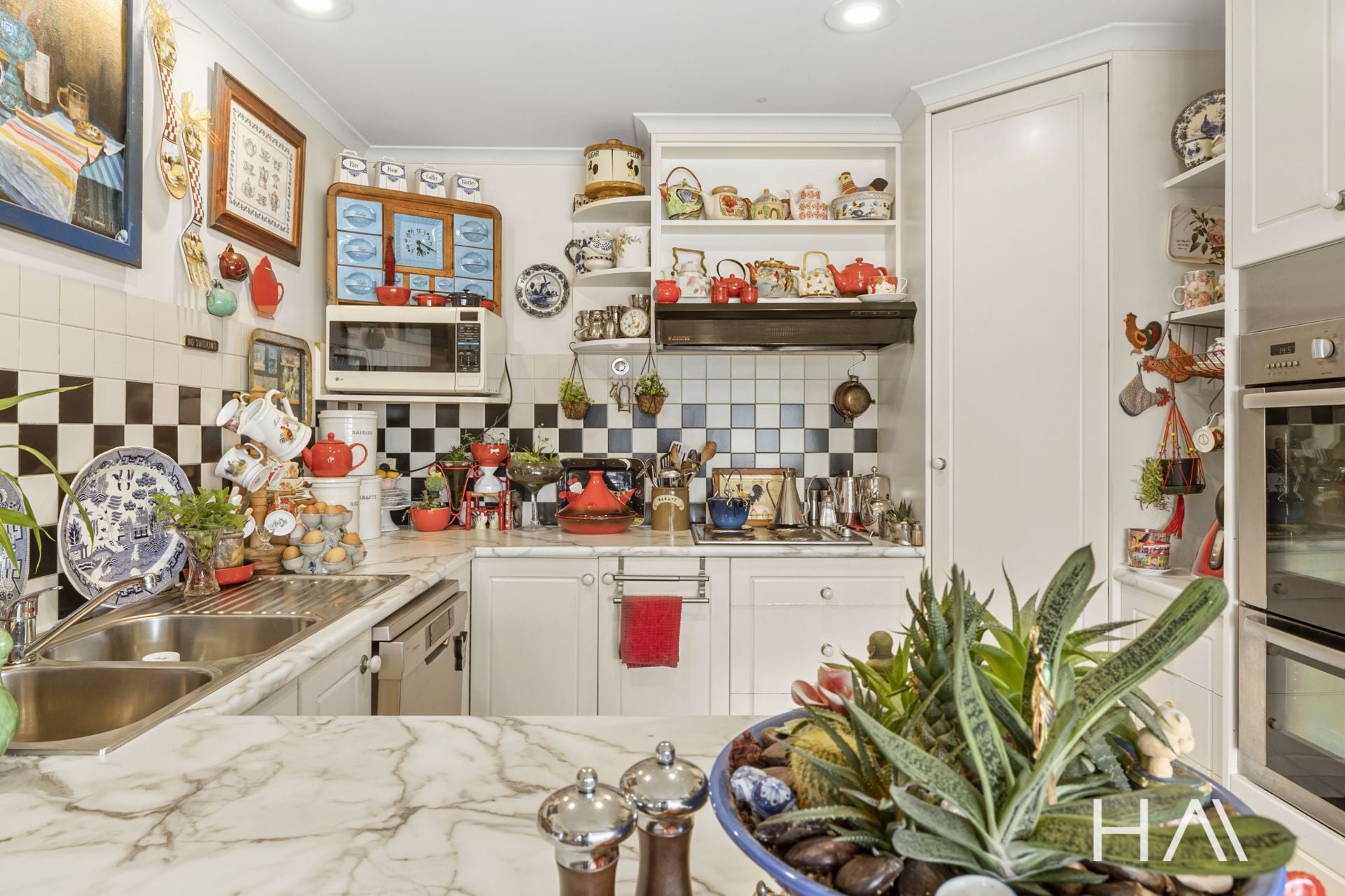 13 Nathan Street Berriedale, Berriedale - Thumbnail 5