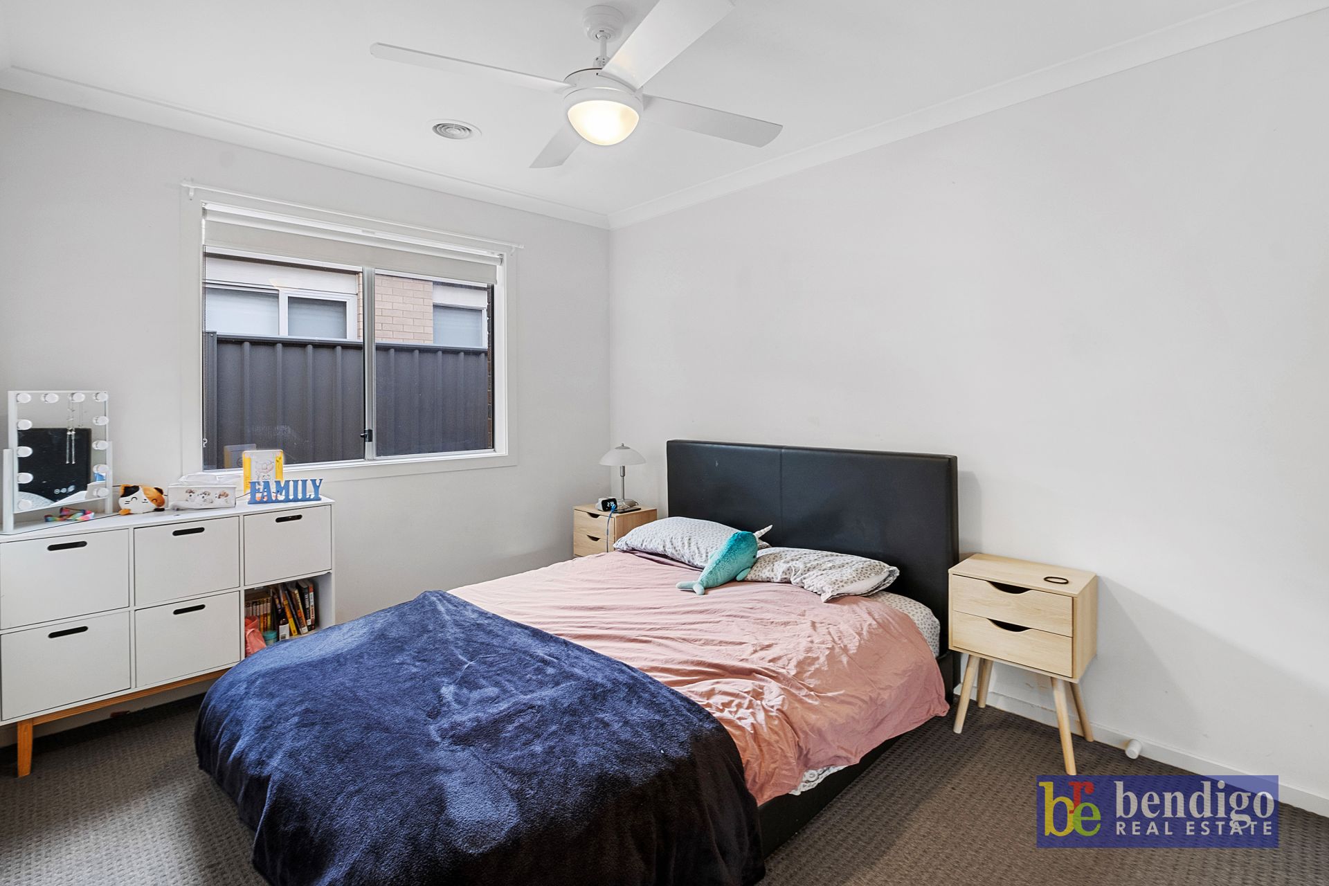 27 Saltbush Street Jackass Flat VIC, Flat - Thumbnail 6