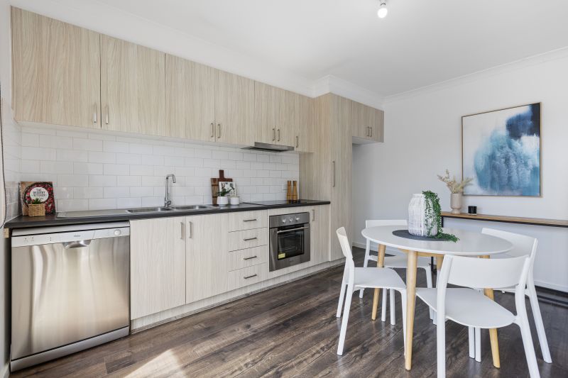 102/19 Positano Way, Lalor