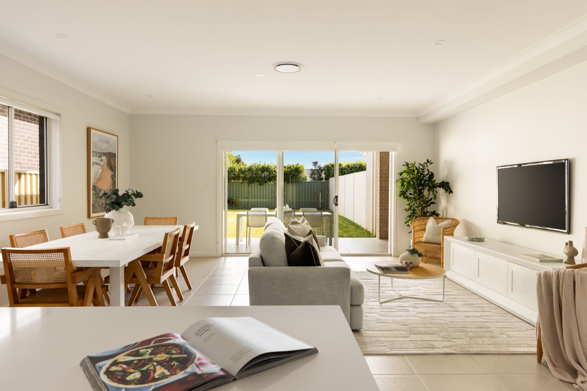 5B Edward Avenue, Miranda, Miranda - Thumbnail 3