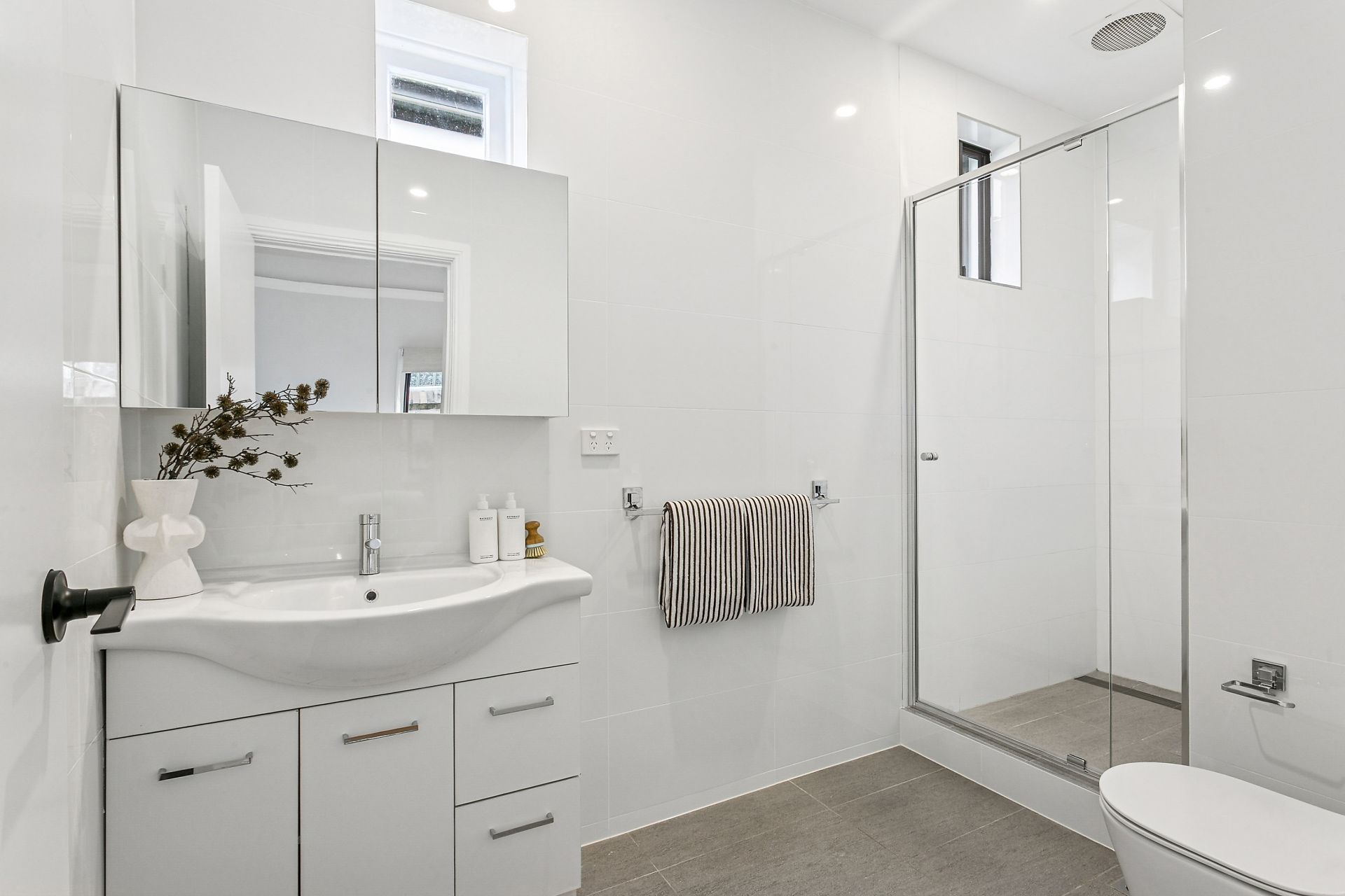 14 Illawarra Road Marrickville NSW, Marrickville - Thumbnail 8