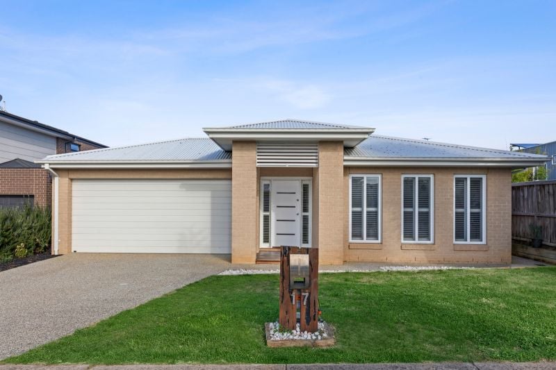 17 Marine Drive Torquay VIC, Torquay - Image 1