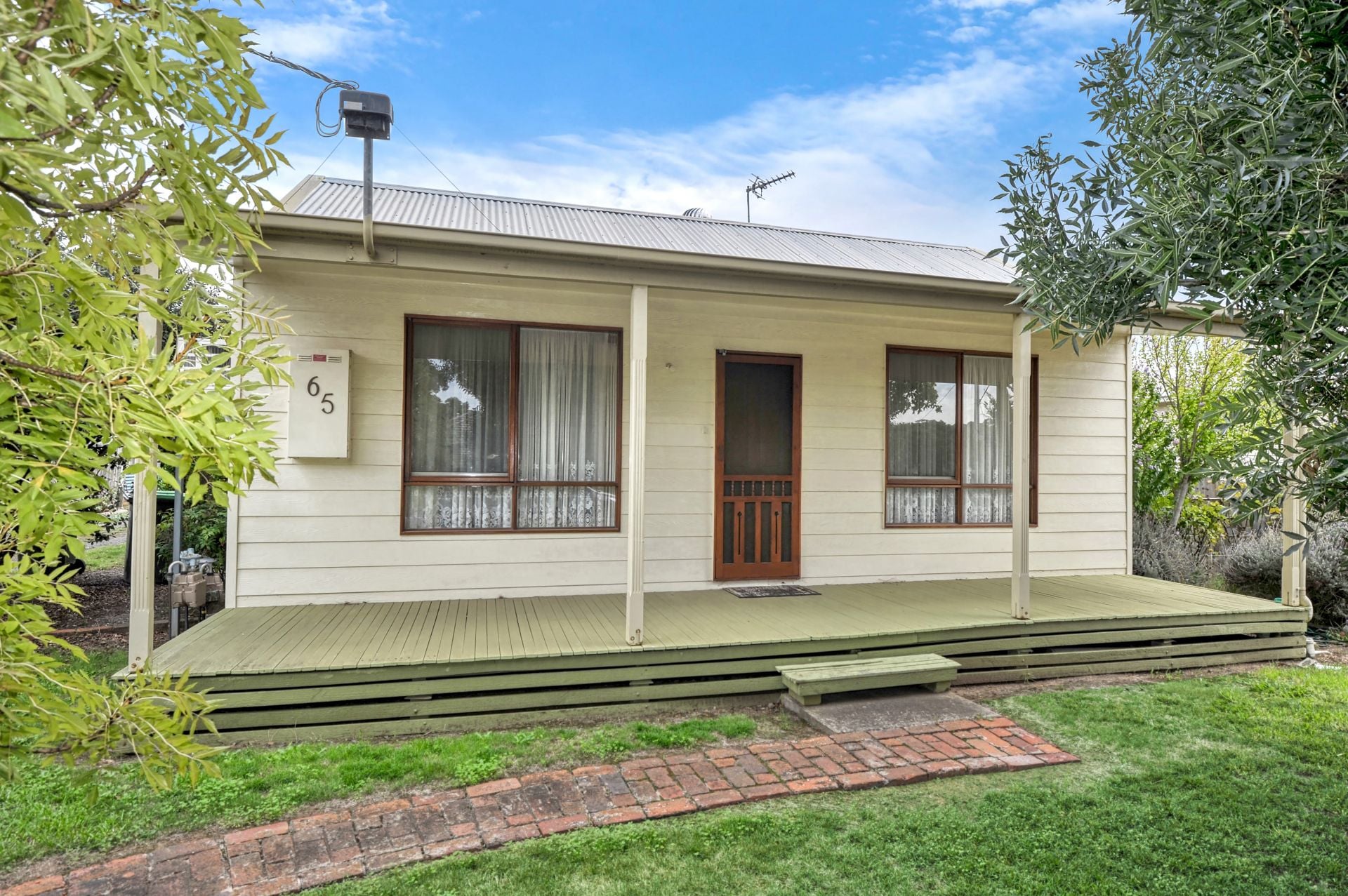 65 Park Road, Maryborough - Thumbnail 2