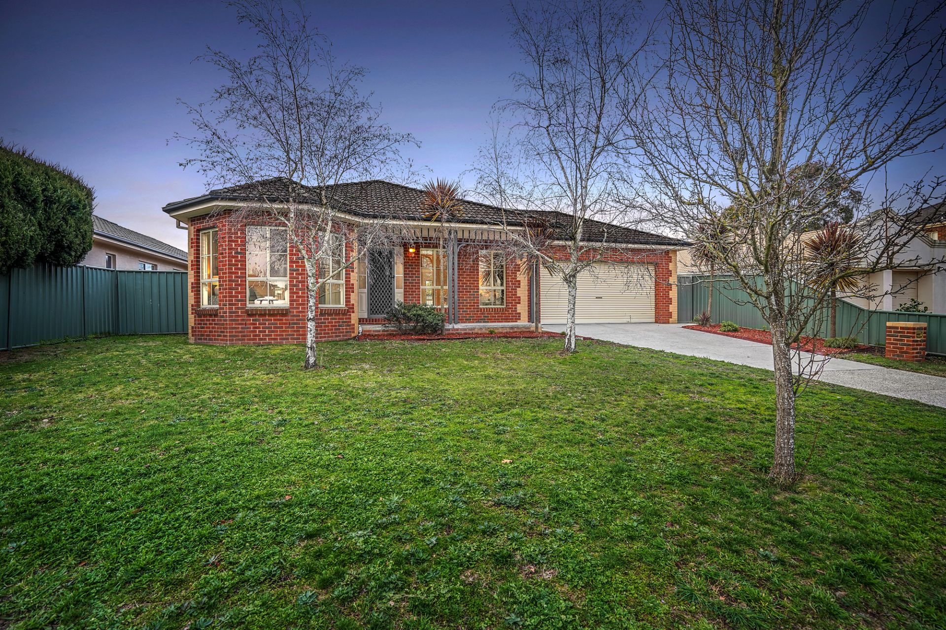 18 St Swindons Avenue, Lake Gardens, Lake Gardens - Thumbnail 2