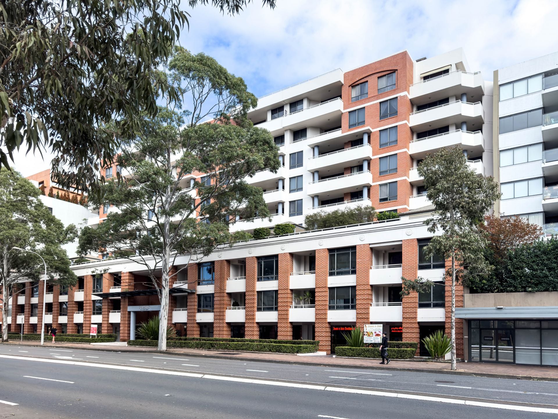2/121-133 Pacific Highway, Hornsby, Hornsby - Image 1