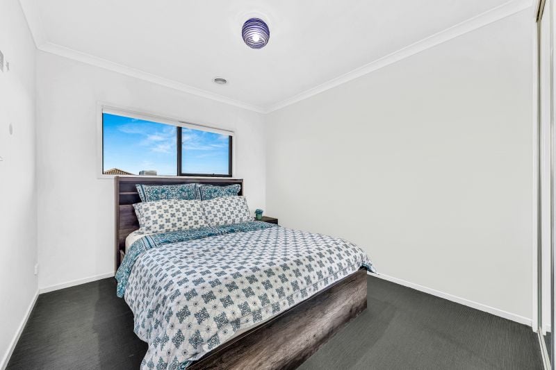 18 Lanai Avenue, Wollert