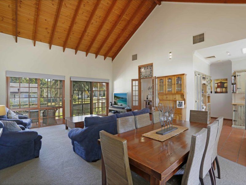 8 Tallong Place, CARINGBAH SOUTH, Caringbah South - Thumbnail 3