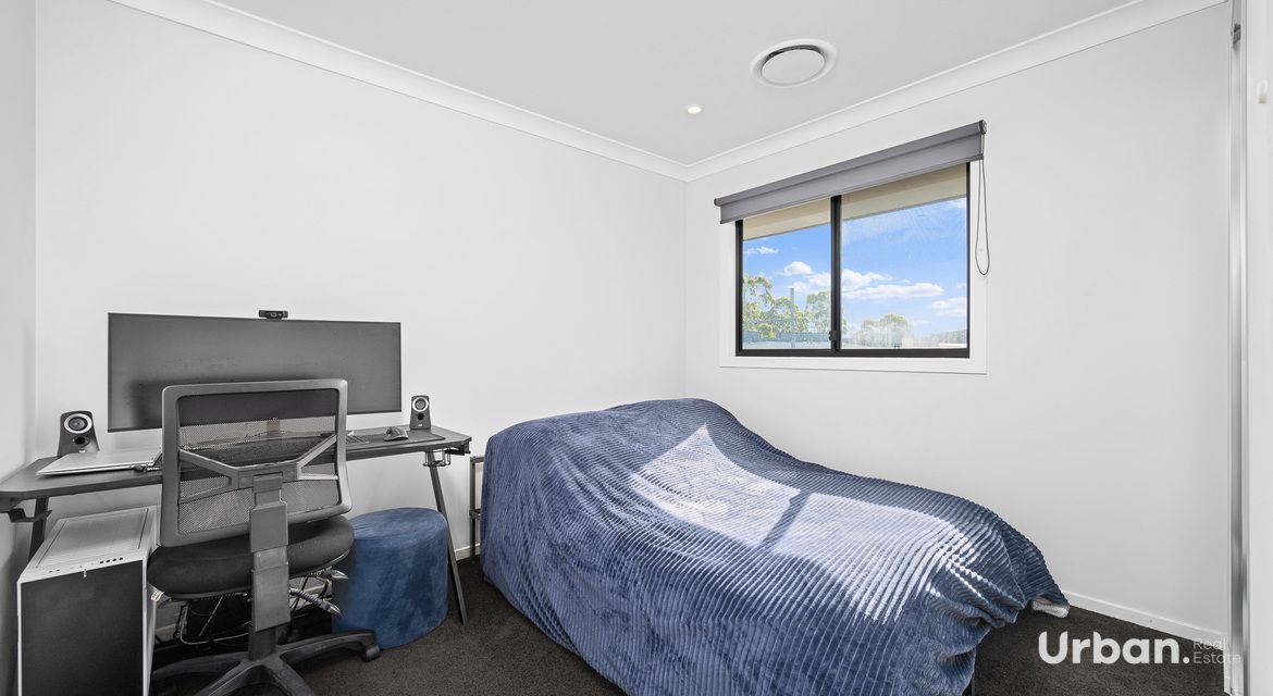 Denham Court 78 Plumegrass Avenue