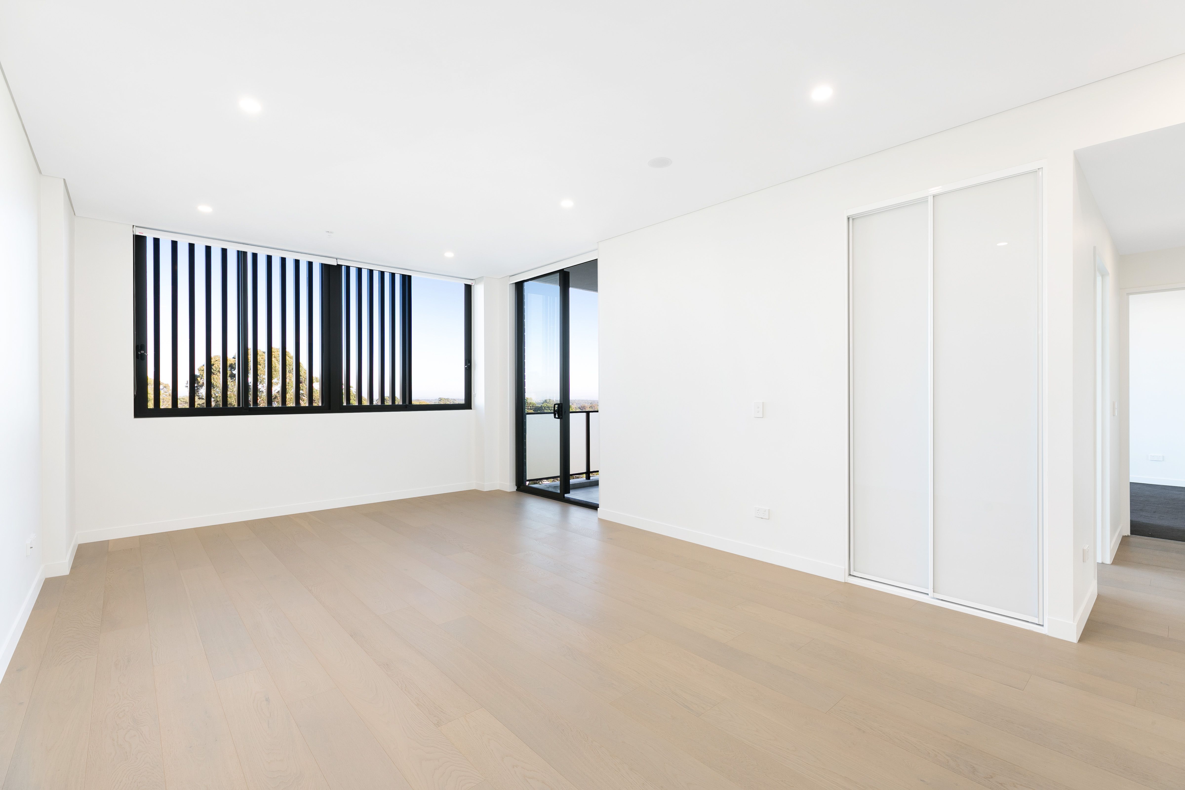 302/102-104 Caldarra Avenue ENGADINE 2233