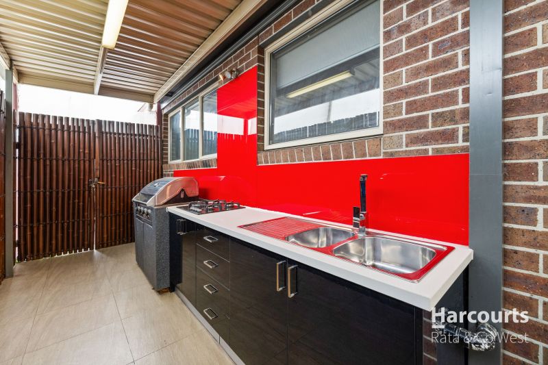 2 Yellowgum Street, Burnside Heights