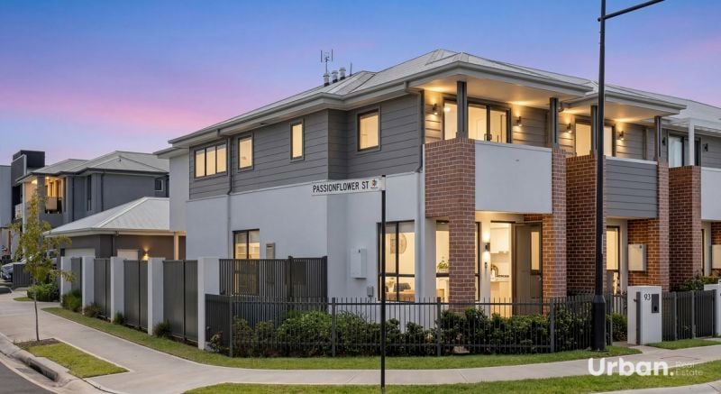 93 Barrallier Drive