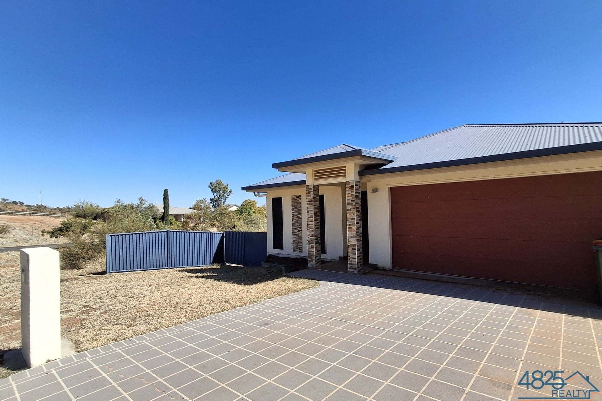 30 Blackstar Crescent Mount Isa QLD, Mount Isa City - Thumbnail 2