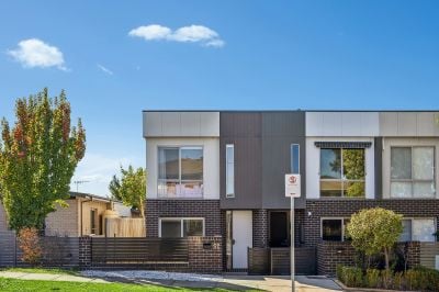 Casey 52 Lansdown Crescent