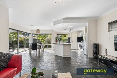 2 Grampian Crescent, Aubin Grove