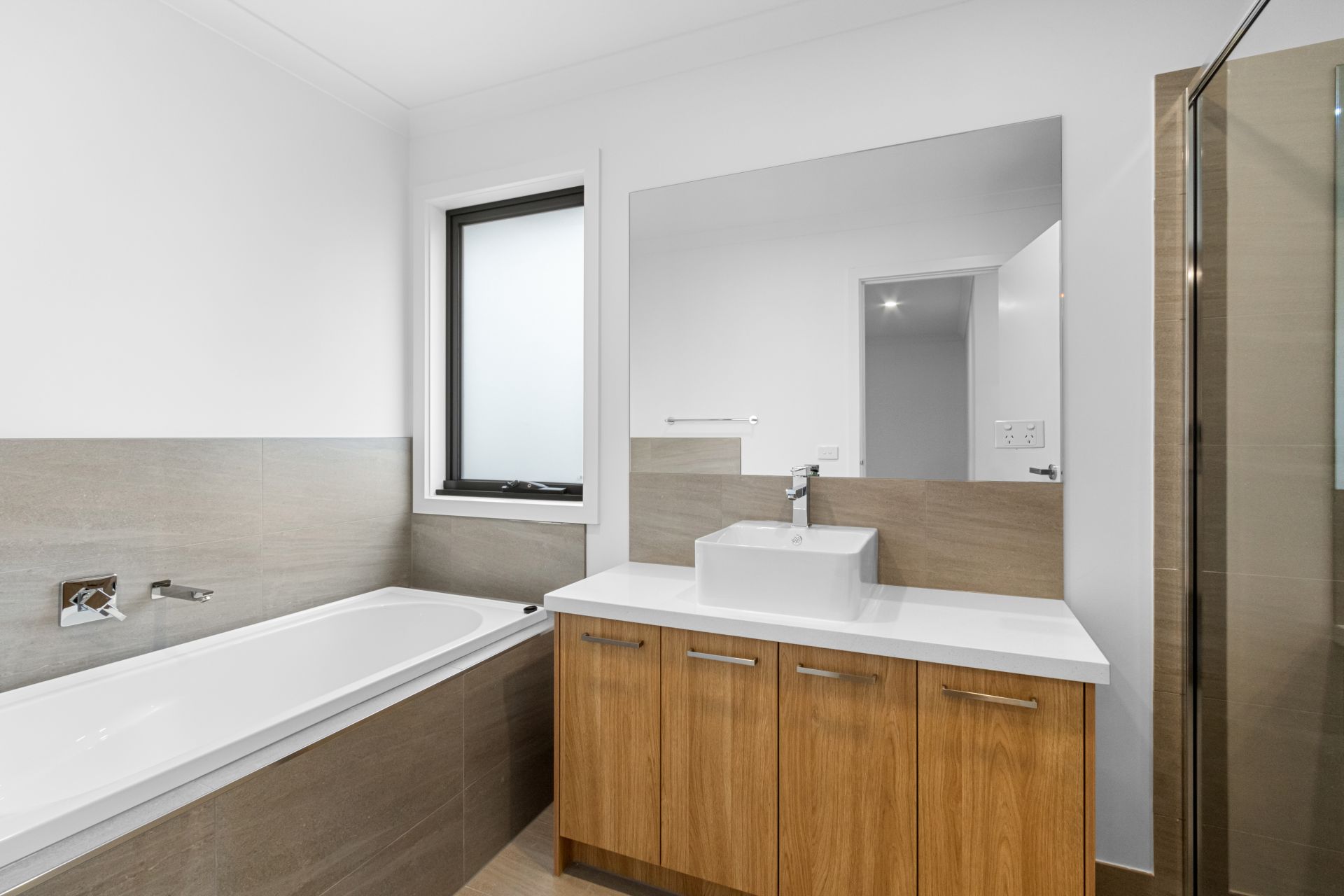 Embrace Modern Living in the Heart of Reservoir