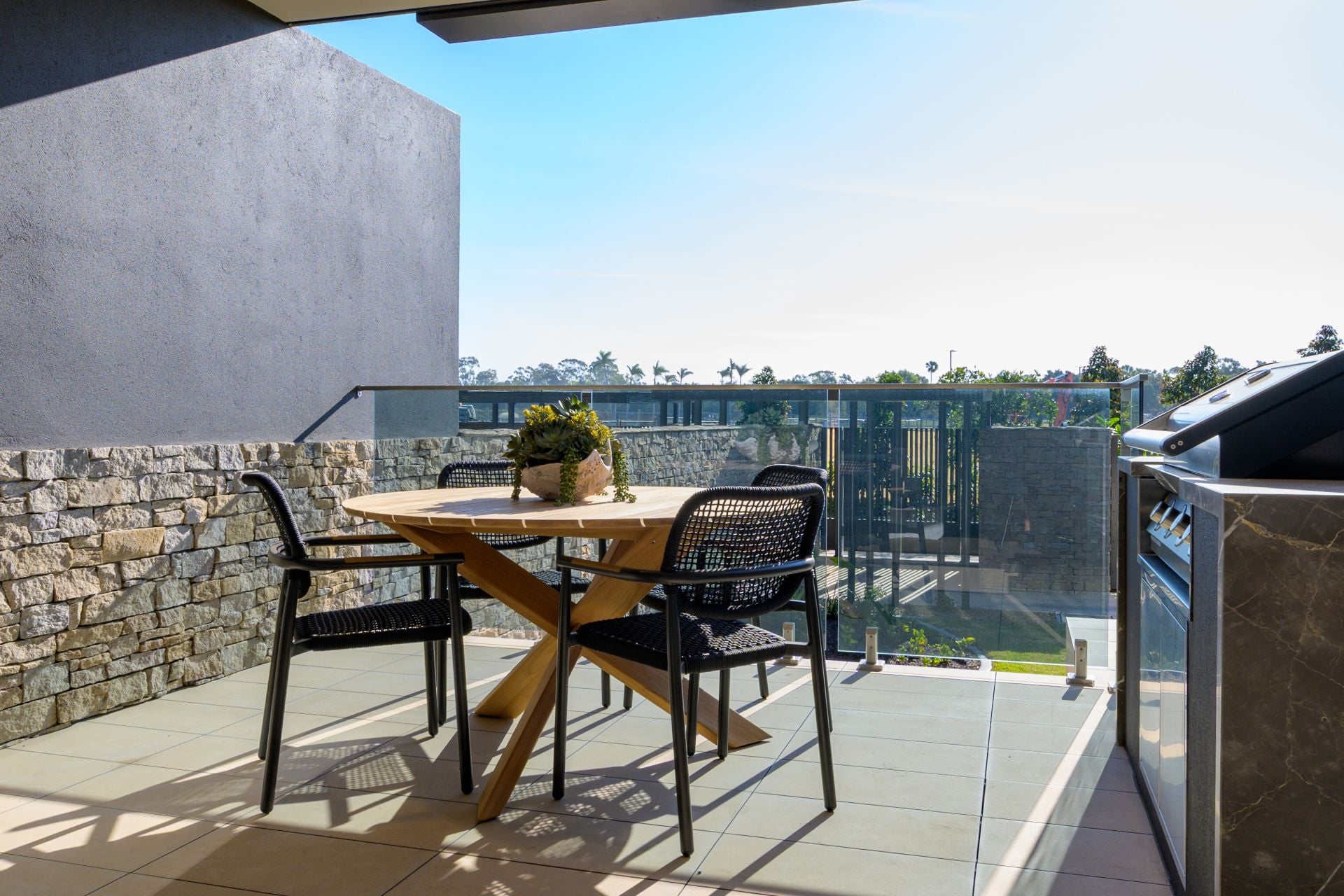 2/1 Grand Jabiru Way, Sanctuary Cove - Thumbnail 3