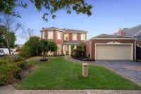 10 The Crescent, Narre Warren South VIC