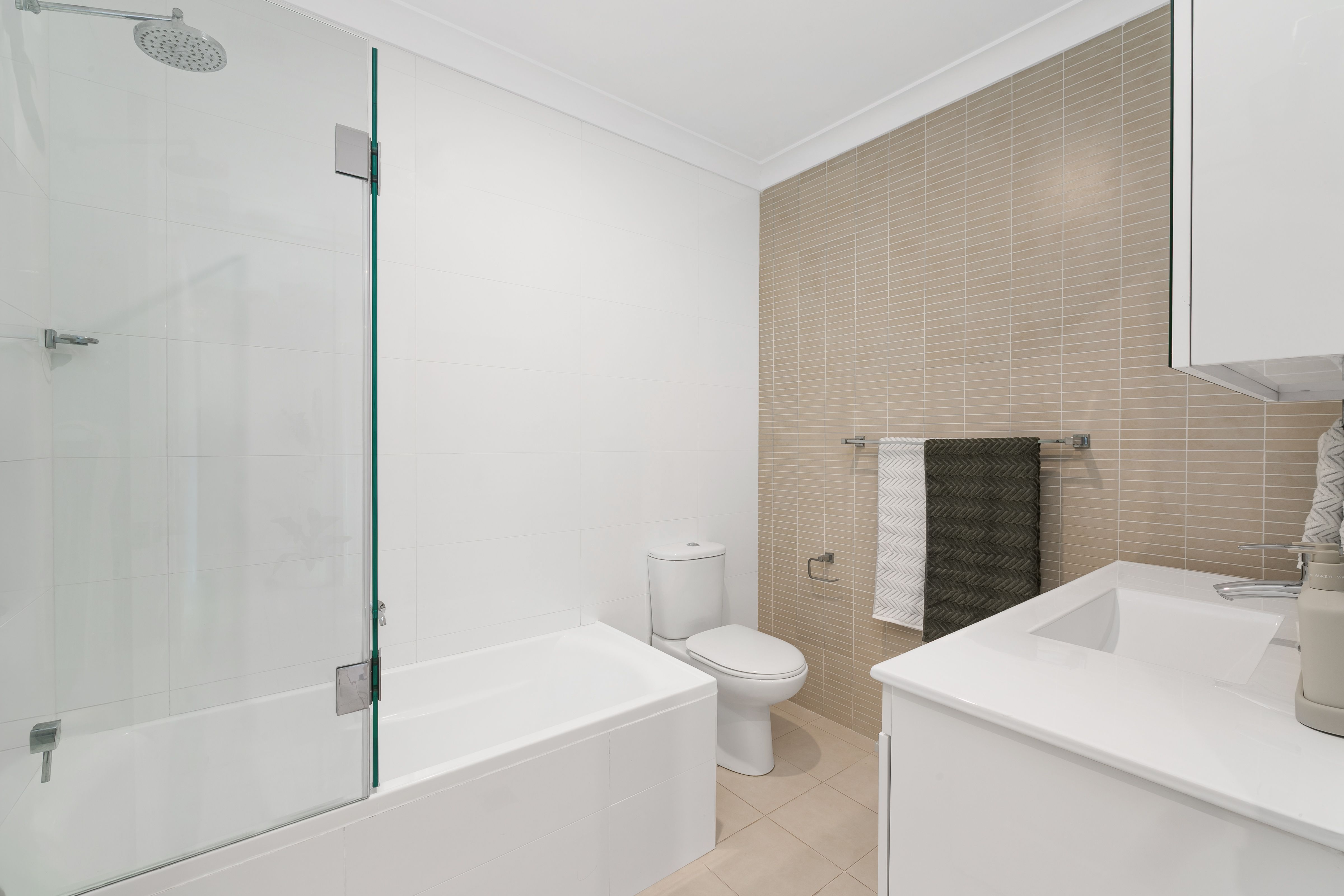 30/6-8 Banksia Road Caringbah 2229