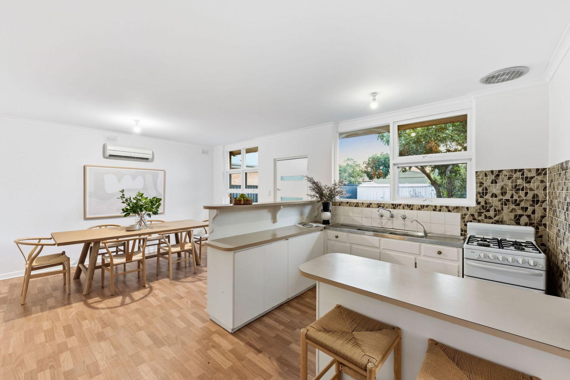 33 Kingsley Avenue, West Croydon, West Croydon - Thumbnail 8