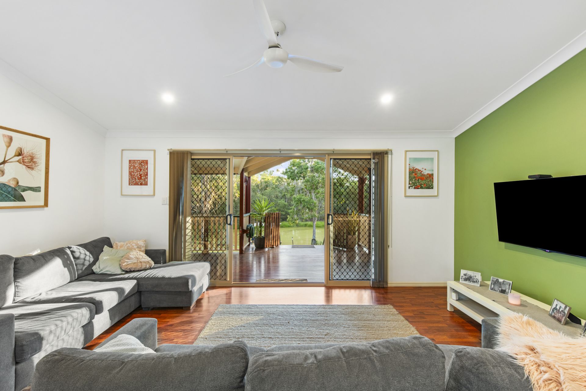 840 Neerdie Road, Glenwood - Thumbnail 3