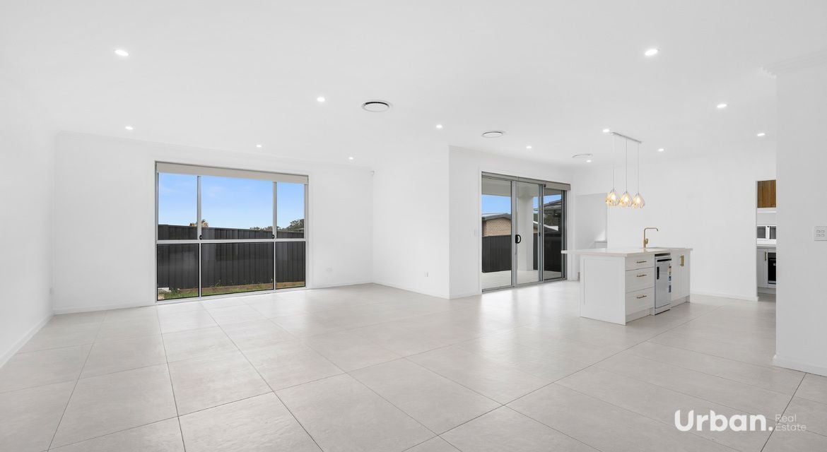 Tahmoor 111 Myrtle Creek Avenue