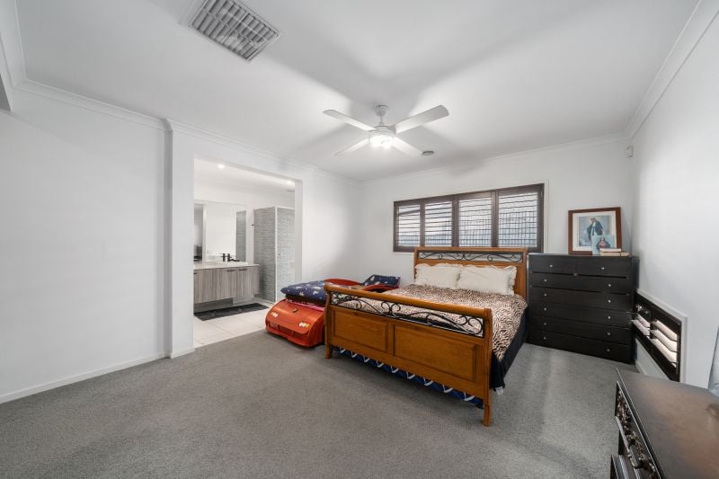 54 Bridgehaven Drive, Craigieburn