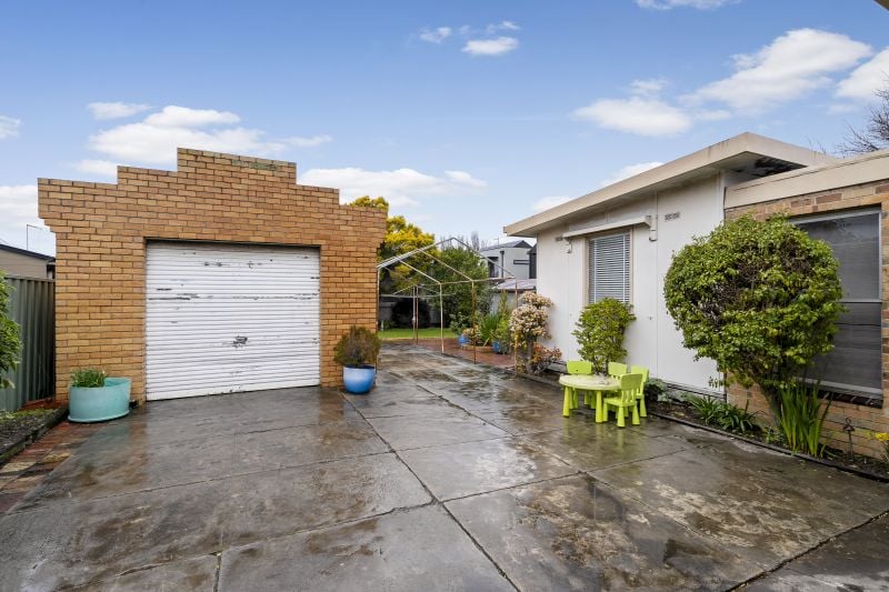 224 Albert Street, Reservoir