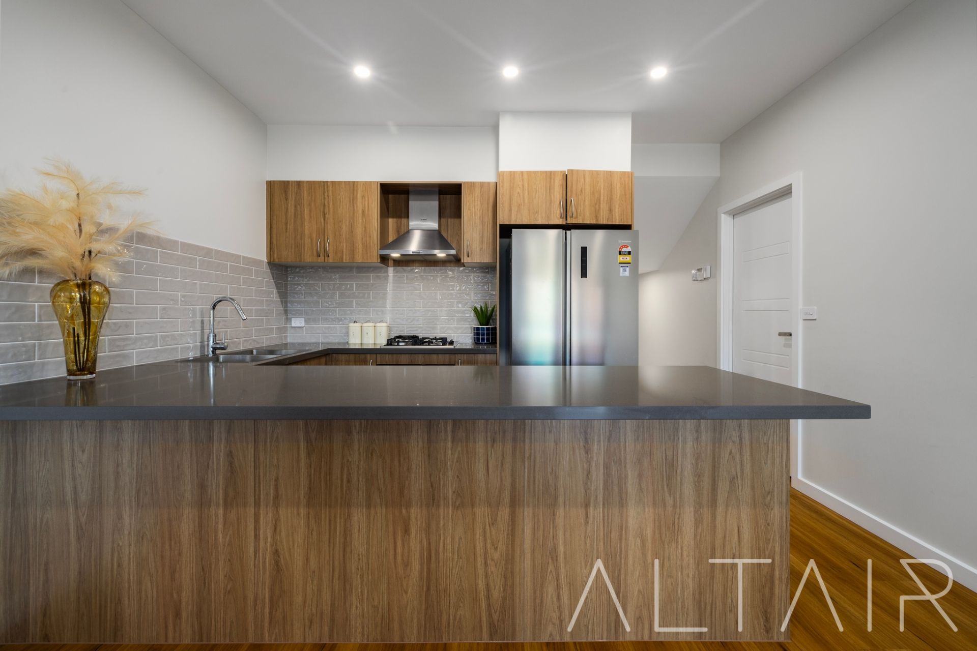 5 Duchesne Street, Whitlam, ACT, Whitlam - Thumbnail 3