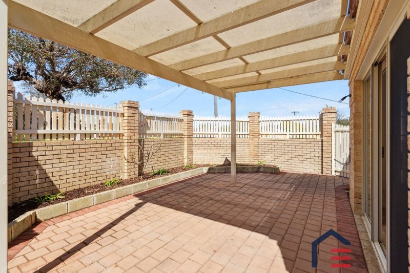 1/11 Camden St, Dianella