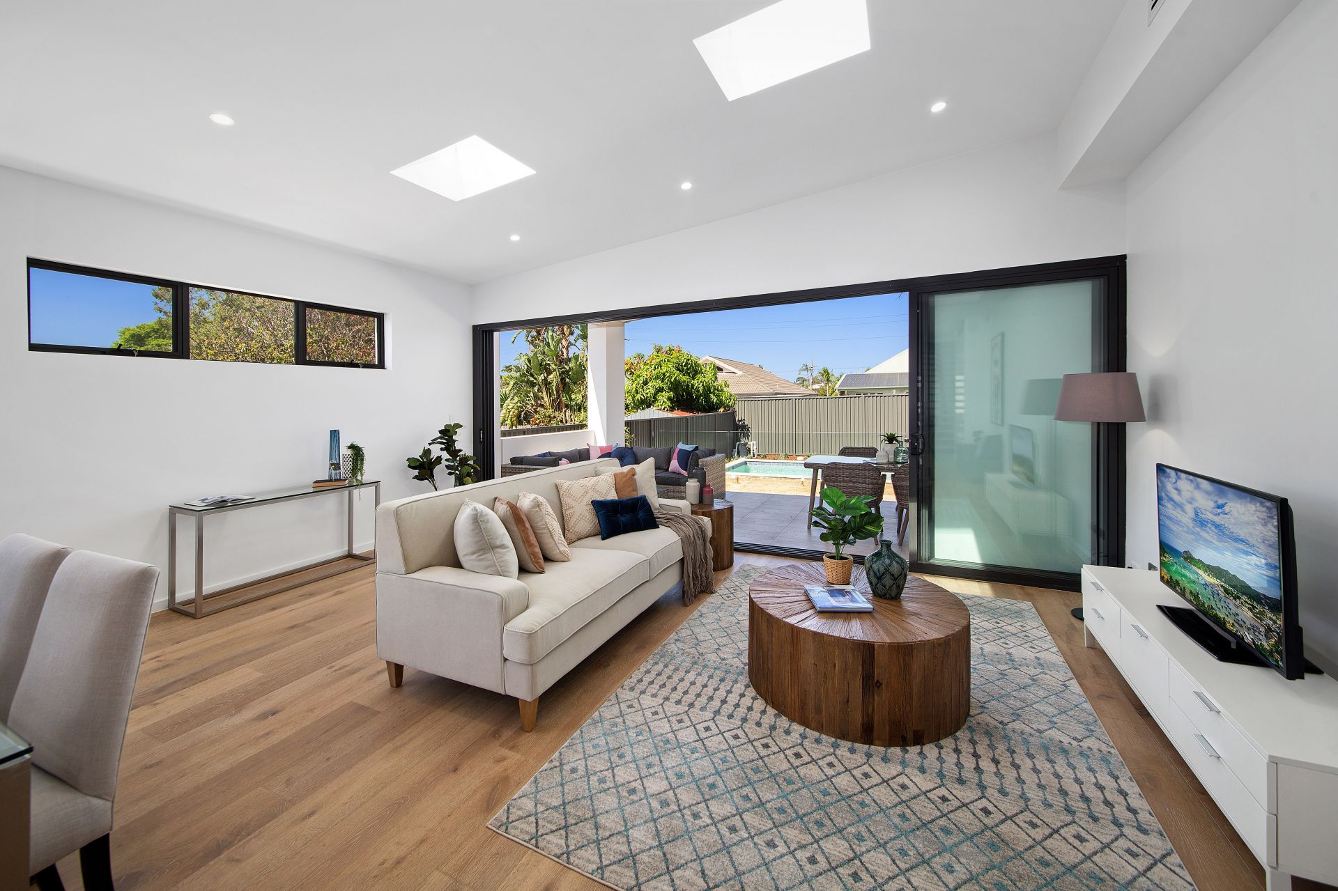 8a Arcadia Avenue, WOOLOOWARE, Woolooware - Thumbnail 4