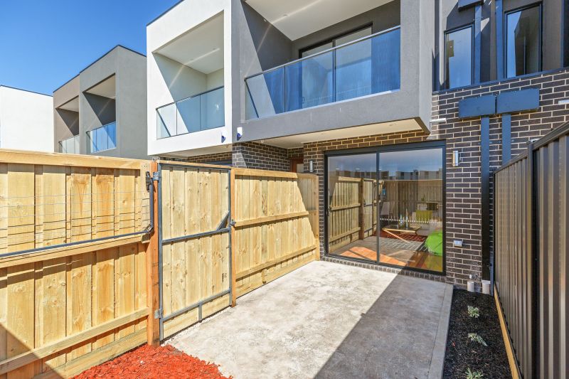 4/90 Saltlake Boulevard, Wollert