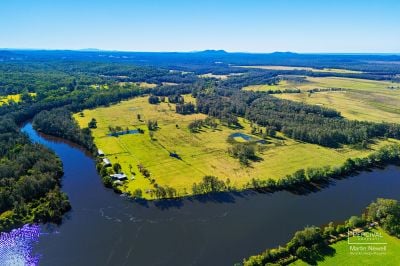 1 Fentons Island, Limeburners Creek