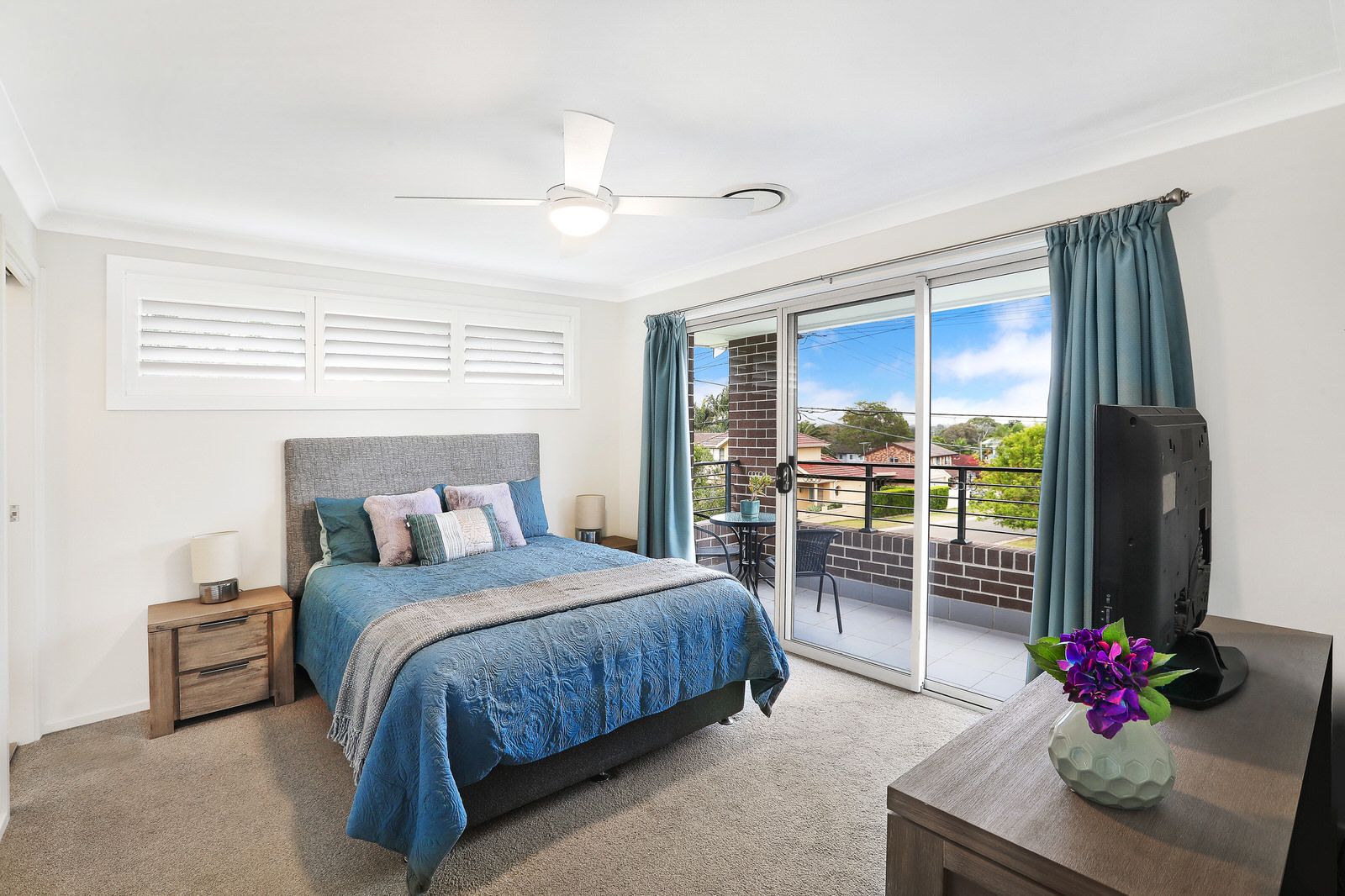24 Caringbah Road WOOLOOWARE 2230