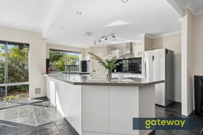 2 Grampian Crescent, Aubin Grove