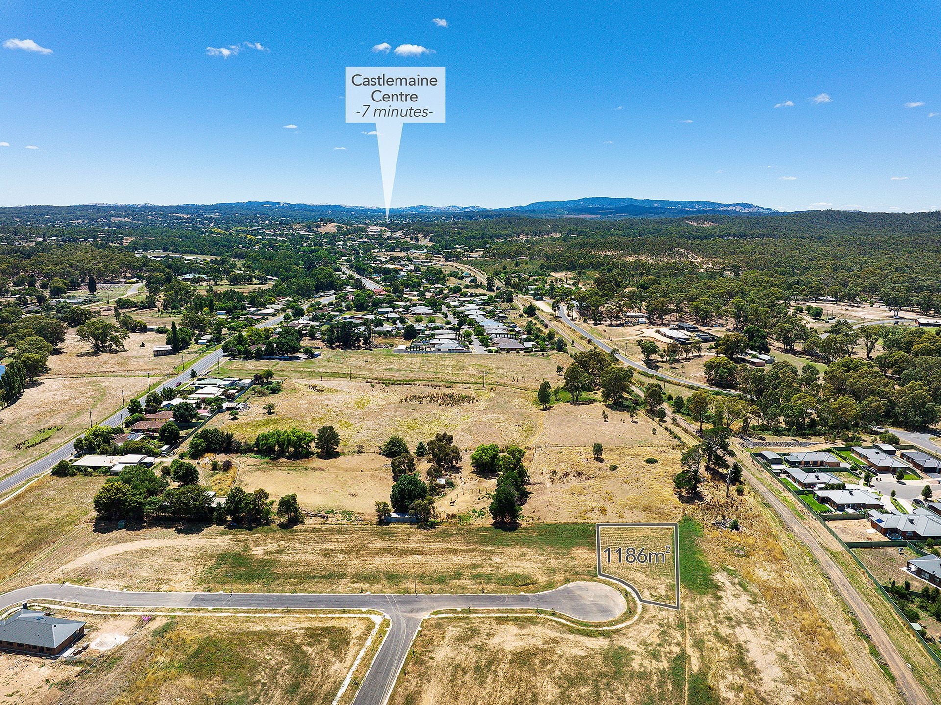 17 Banksia Court, Campbells Creek - Thumbnail 3