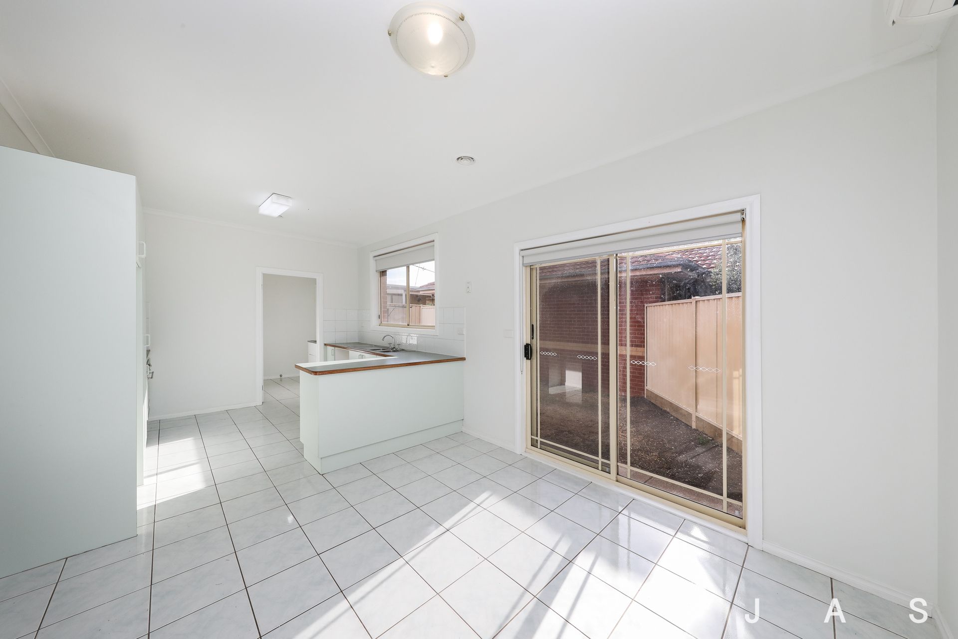 3/14 Chaumont Drive Avondale Heights VIC, Avondale Heights - Thumbnail 8