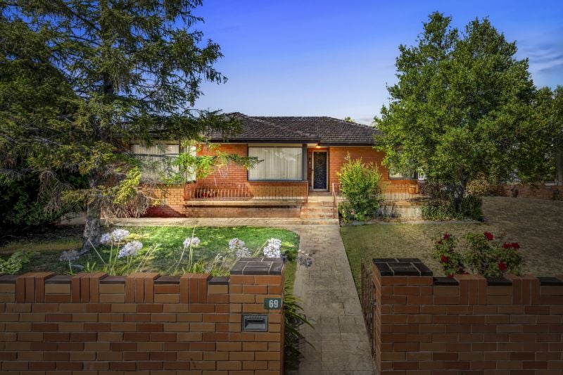 69 Curtin Avenue, Lalor