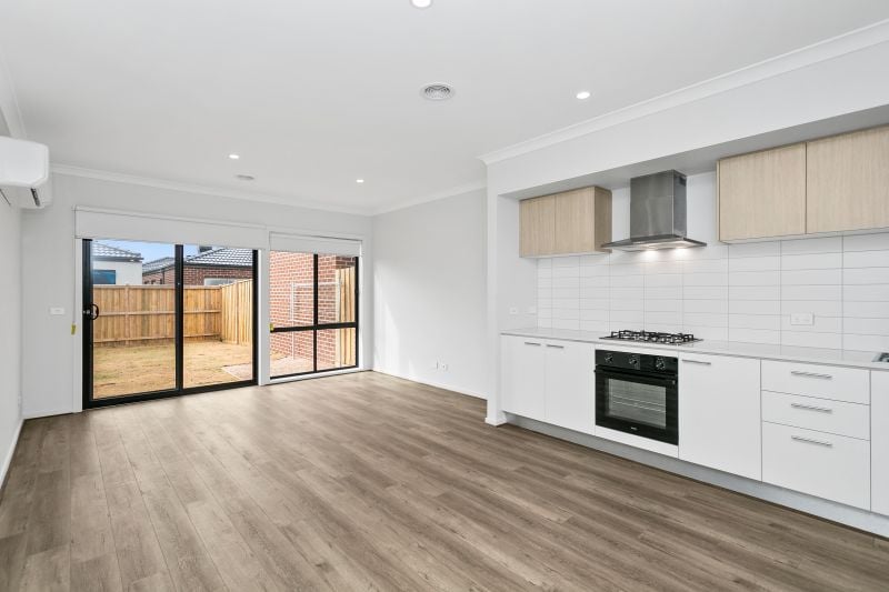 19 Delhi Grove, Rockbank