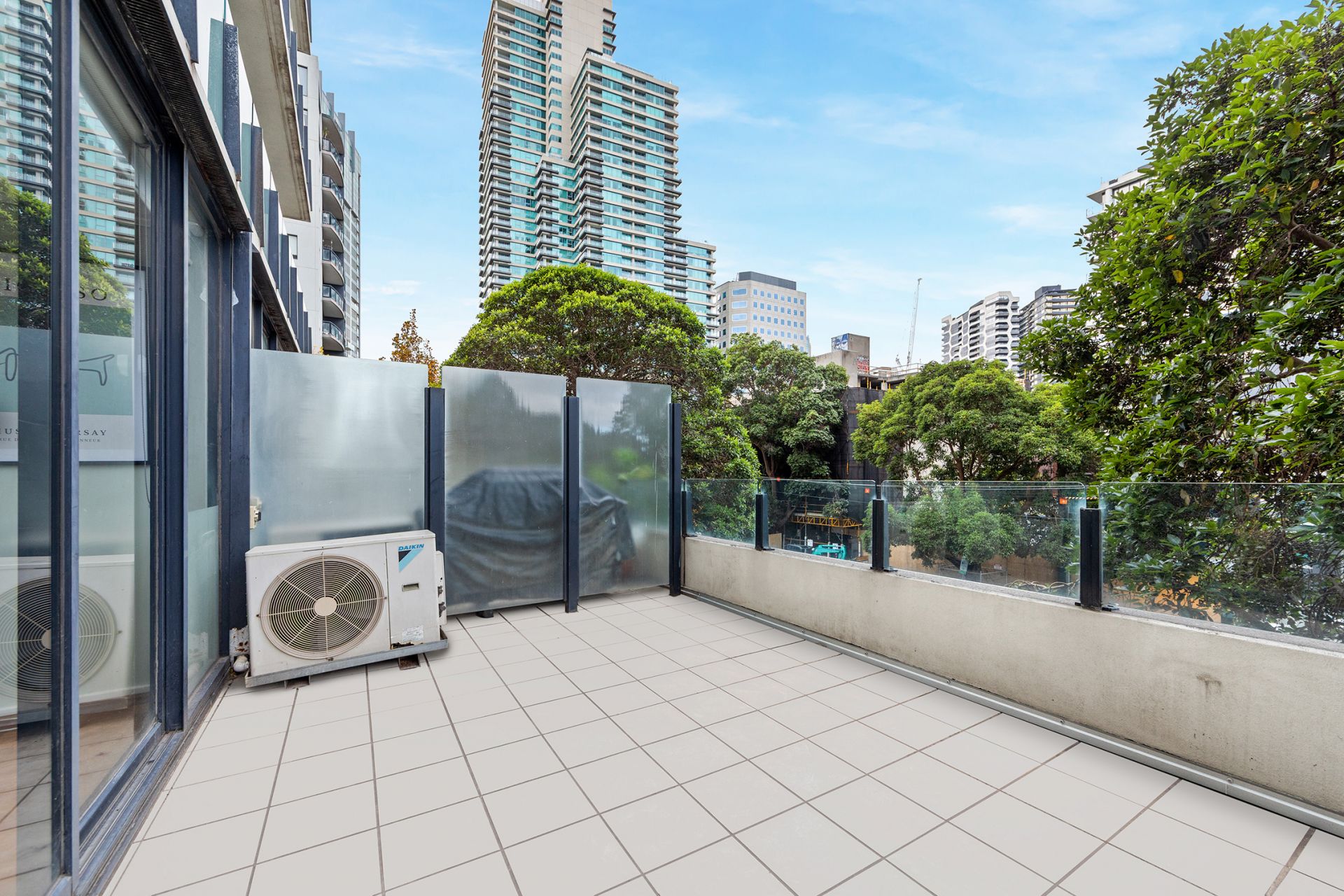 210/38 Bank Street, South Melbourne - Thumbnail 4