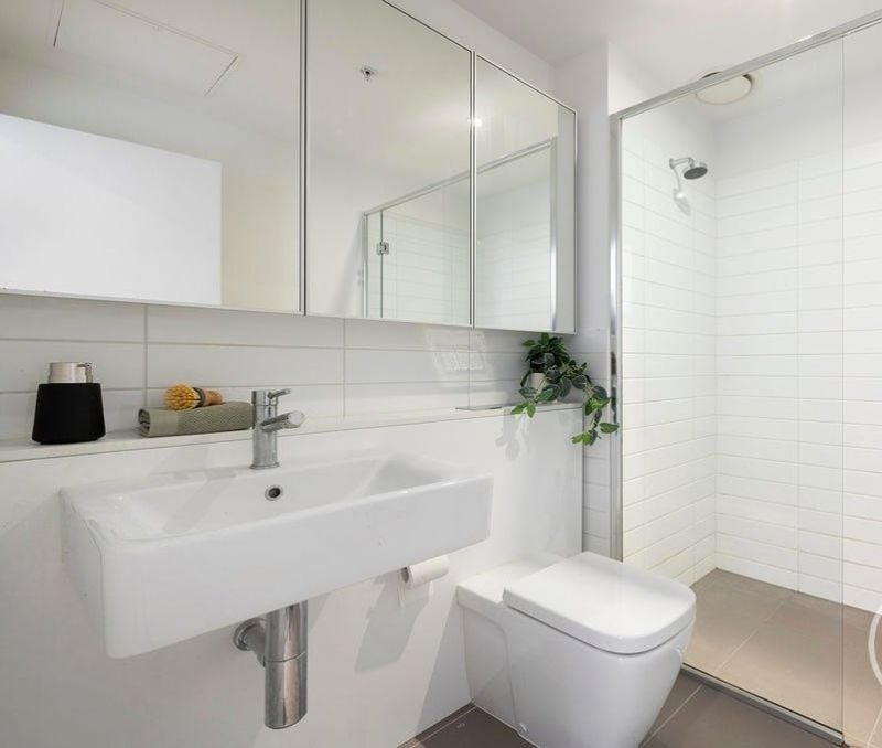 Bright, Spacious & Perfectly Positioned in South Yarra