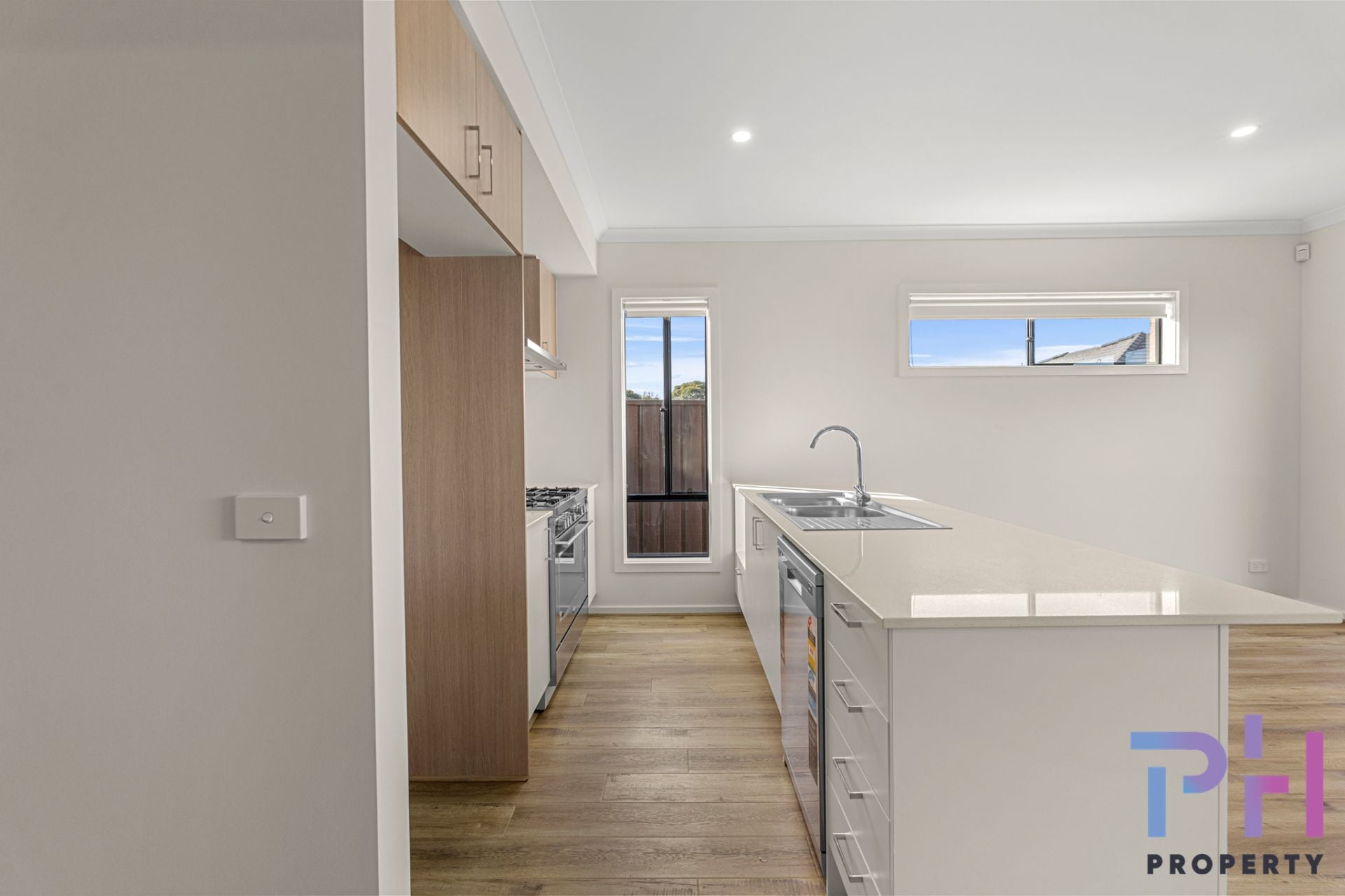 56 Anaheim Avenue Huntly North VIC, Huntly North - Thumbnail 2